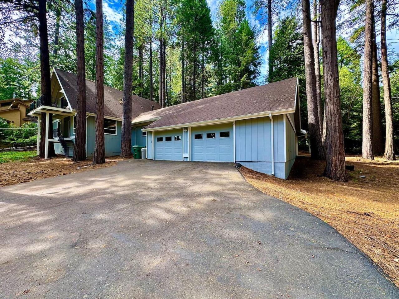Cabin In The Trees-Game Room Pollock Pines Exterior foto